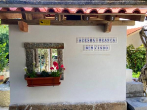 Charming House in Castelo do Neiva with Lake View B